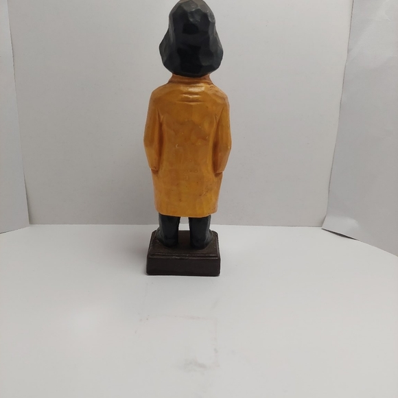 Vintage Fisherman ceramic figurine. - Picture 4 of 4